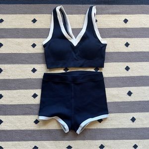 Aerie Offline Navy and White Set - Size Medium